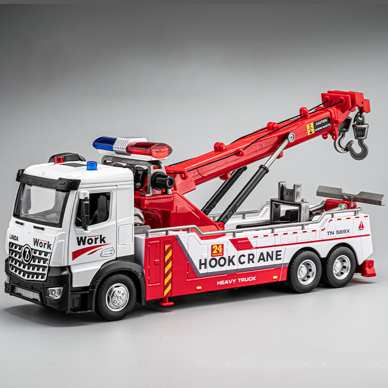 Rescue Crane Truck